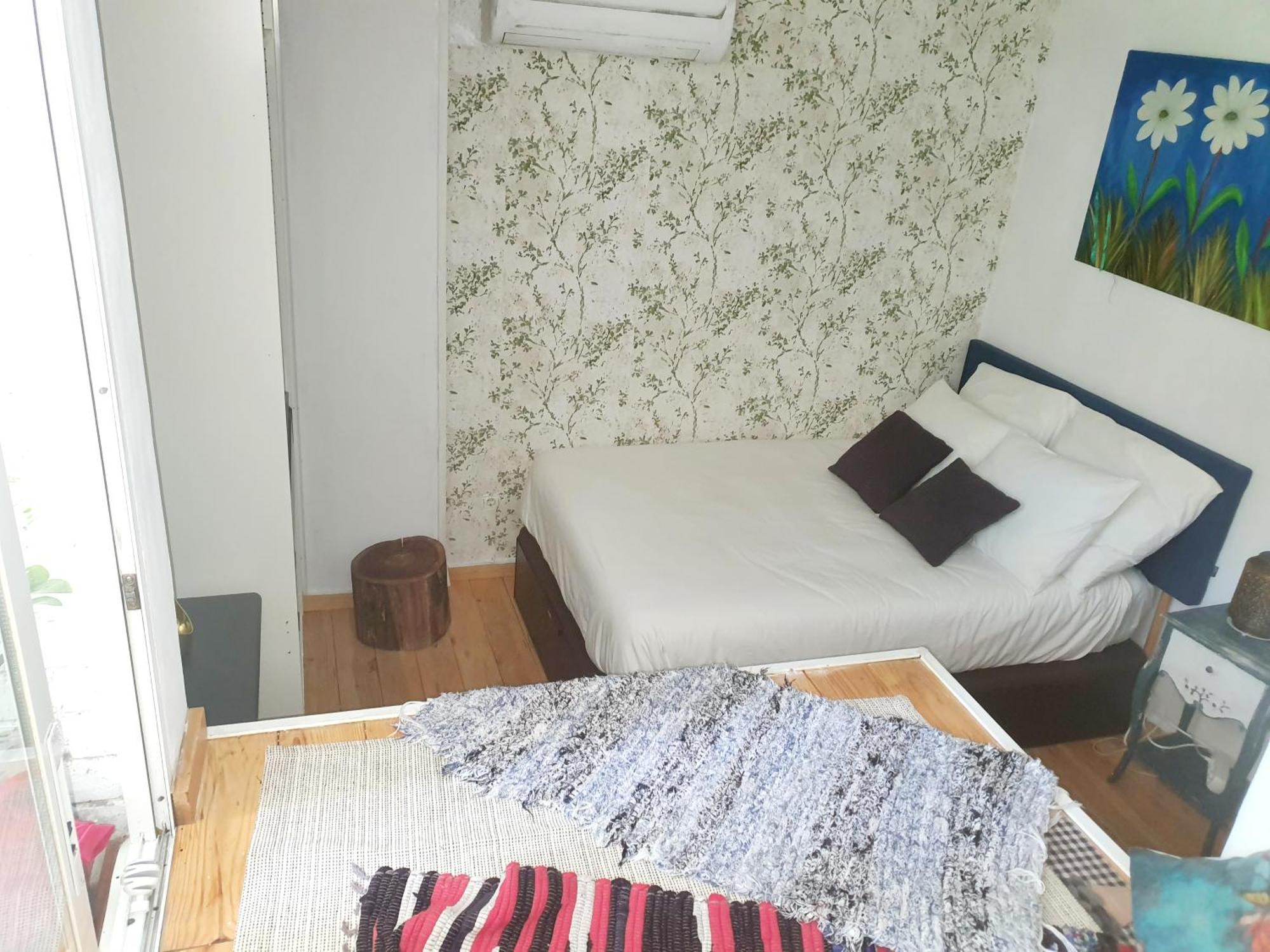 Libros Y Plantas A 5 Minutos Del Centro En Bus Apartment Madrid Exterior photo